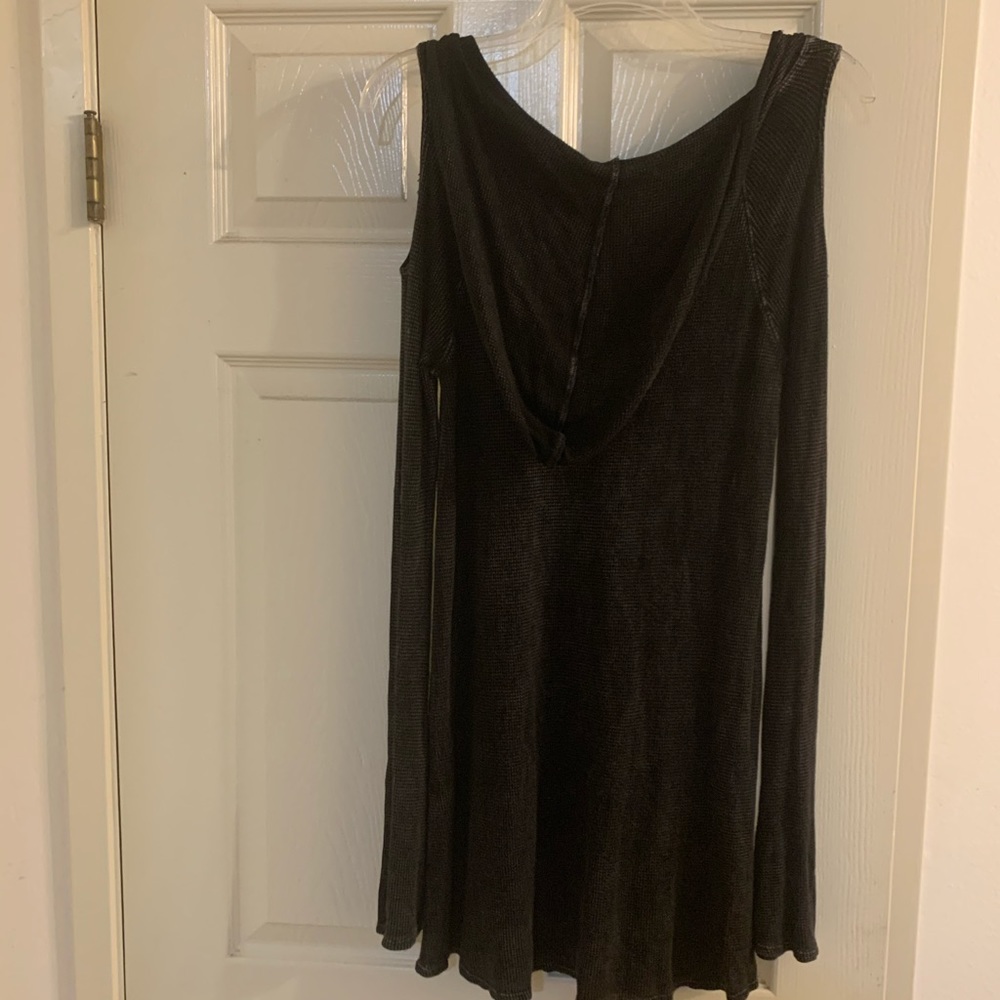 T-Party cold shoulder thermal hoodie